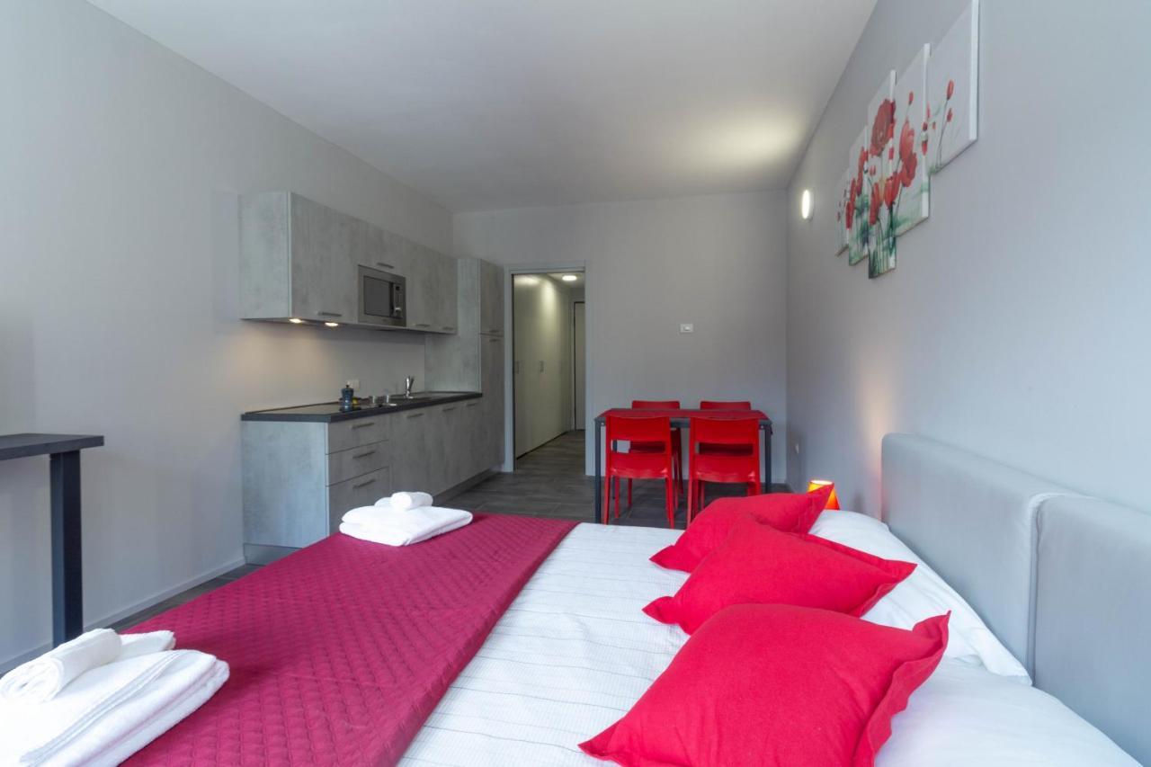 Appartamento Papavero - Affitti Brevi Italia Лекко Экстерьер фото
